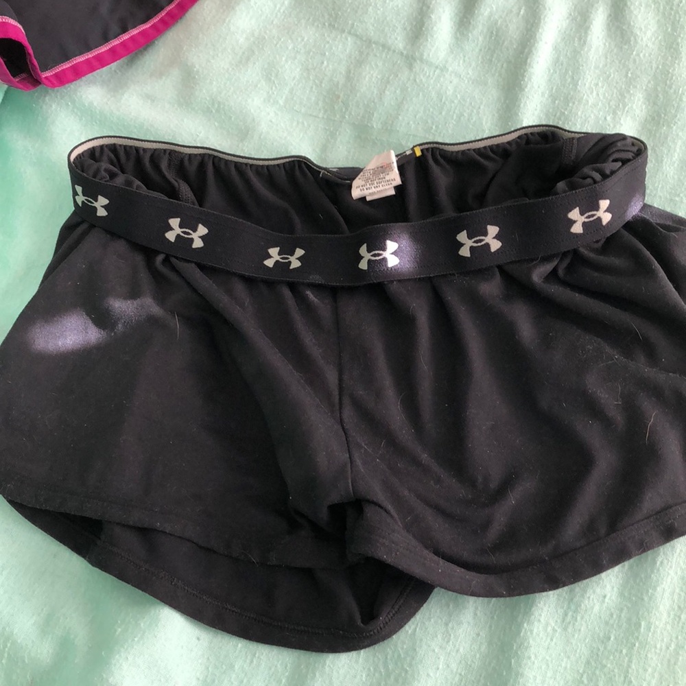 Under Amour shorts black